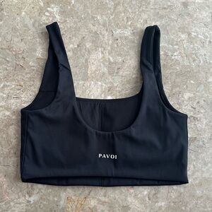 Pavoi sport bra Gym size small